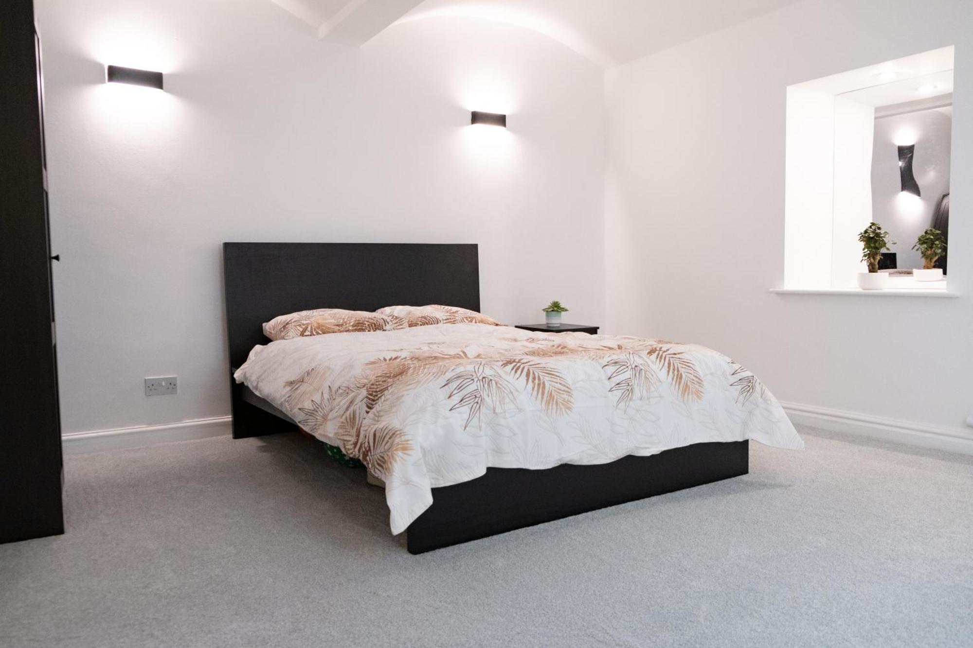شقة Flat Near Peak District Mossley المظهر الخارجي الصورة